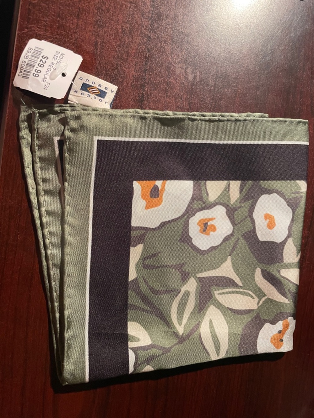 Floral Print Green Decorative pocket square- Joseph Abboud